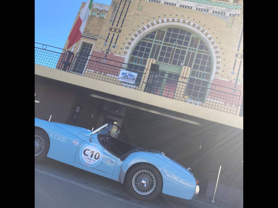 Image 7/42 of Triumph TR 3A (1960)