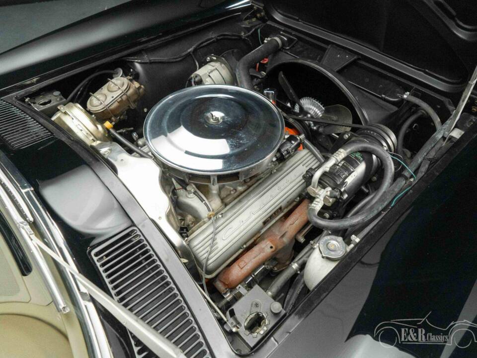 Image 3/19 of Chevrolet Corvette Sting Ray (1964)