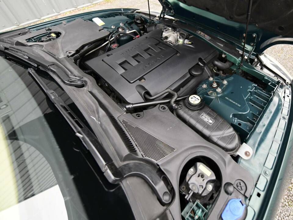 Afbeelding 45/50 van Jaguar XK 4.2 (2008)