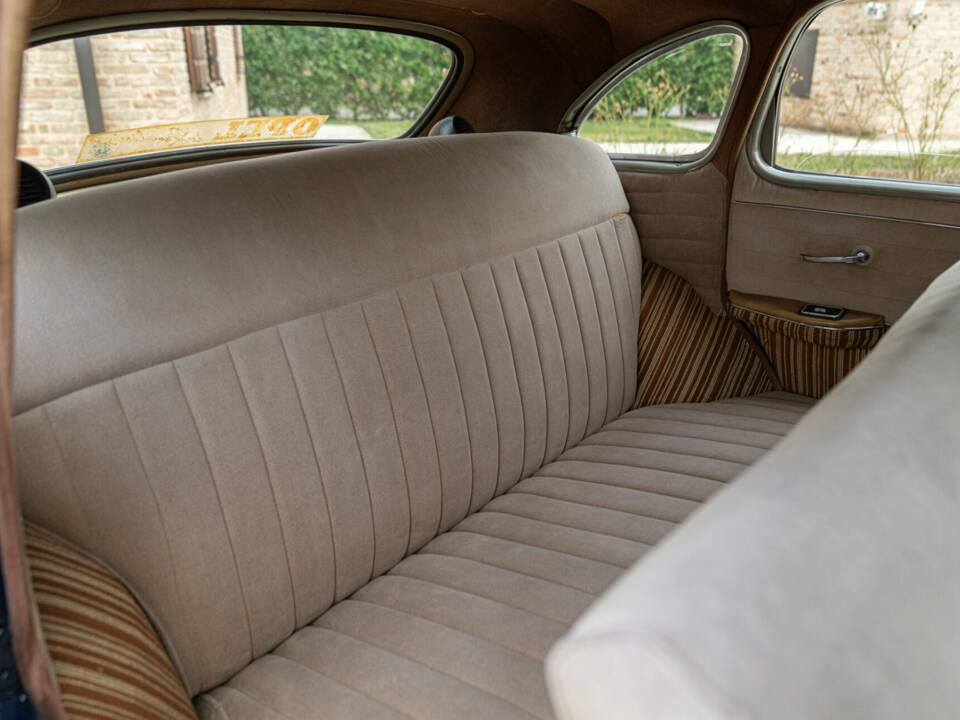 Bild 48/50 von Opel Kapitän (1951)