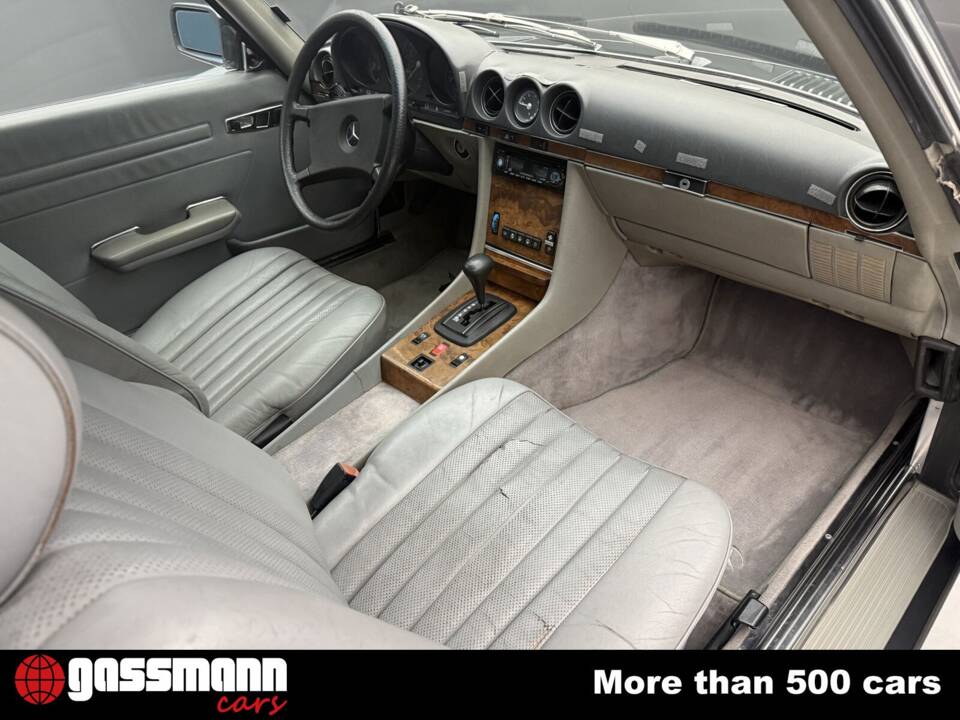 Image 12/15 of Mercedes-Benz 380 SL (1985)