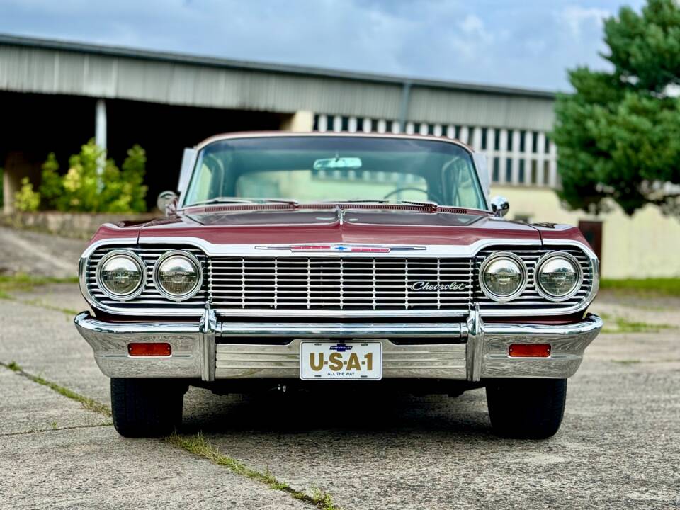 Image 8/20 of Chevrolet Impala SS Sport Coupe (1964)