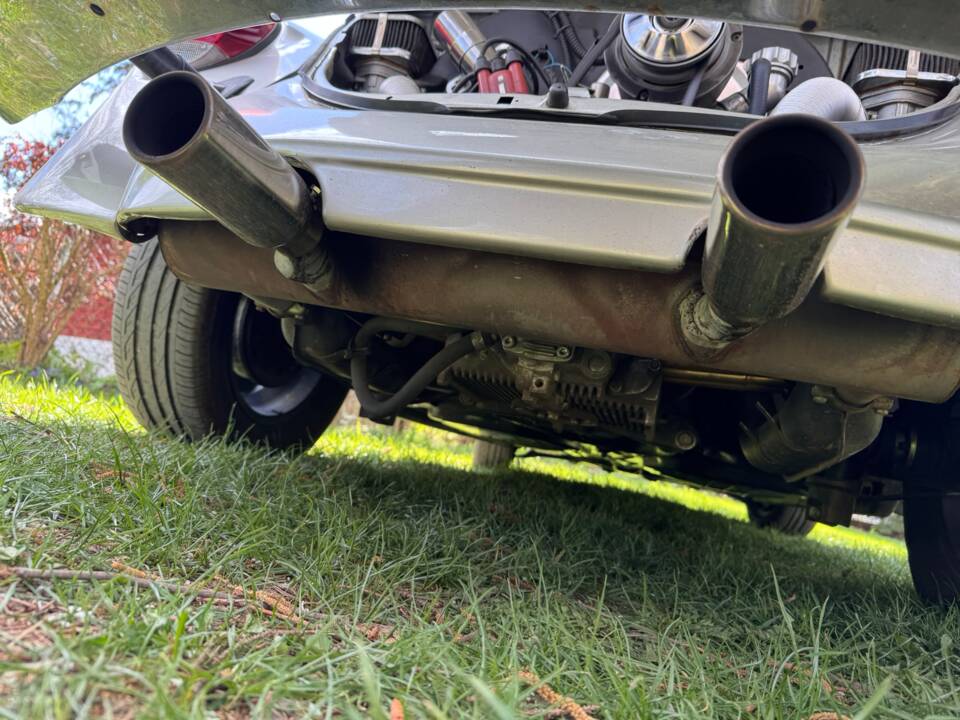 Image 13/17 of Volkswagen Beetle 1303 (1975)