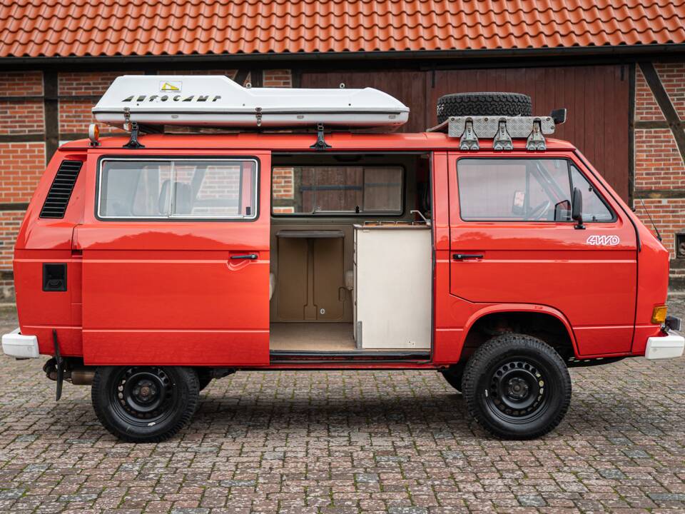 Bild 40/94 von Volkswagen T3 Transporter Syncro 2.1 (G-Kat) (1986)