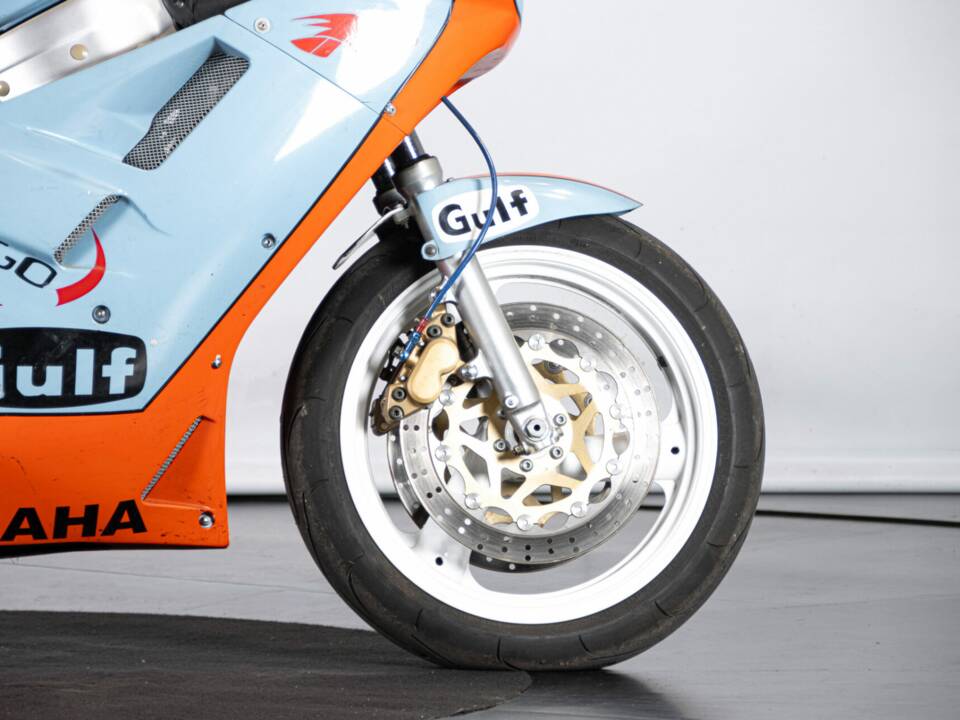 Immagine 25/48 di Yamaha FZR 1000 Genesis (1987)