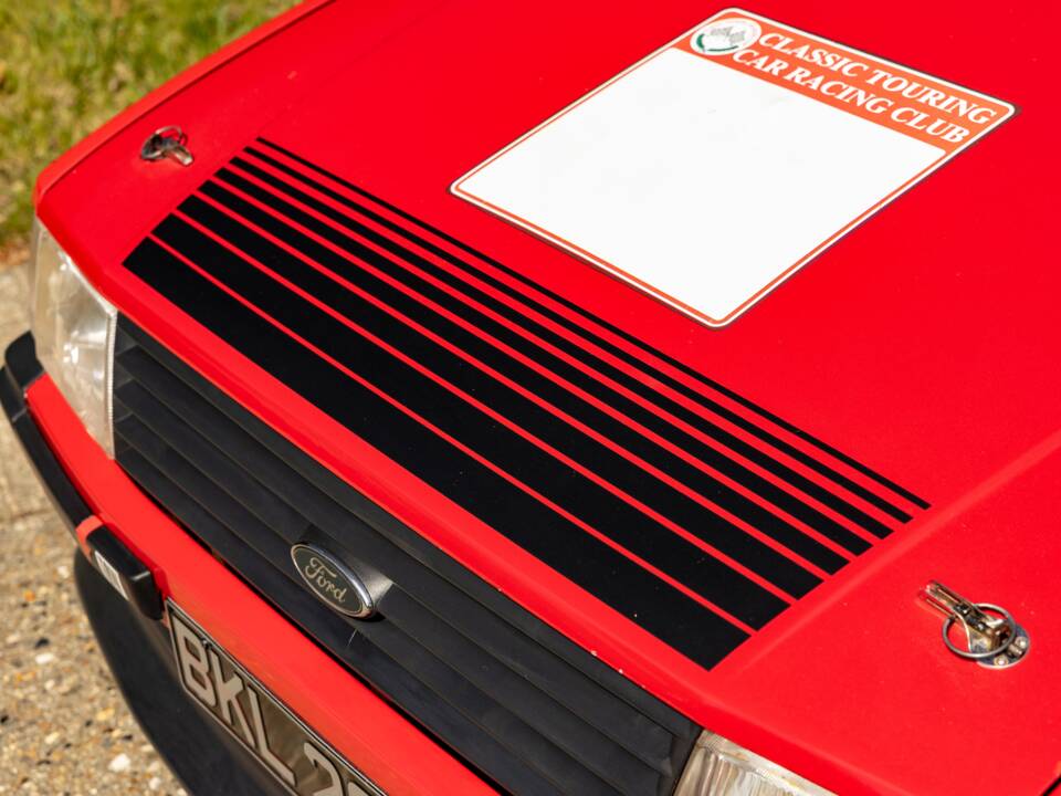 Bild 18/50 von Ford Escort XR3i (1982)