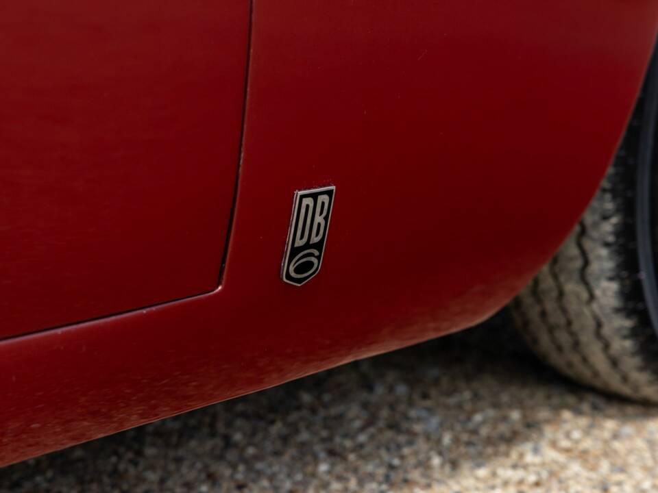 Bild 19/50 von Aston Martin DB 6 Vantage (1969)