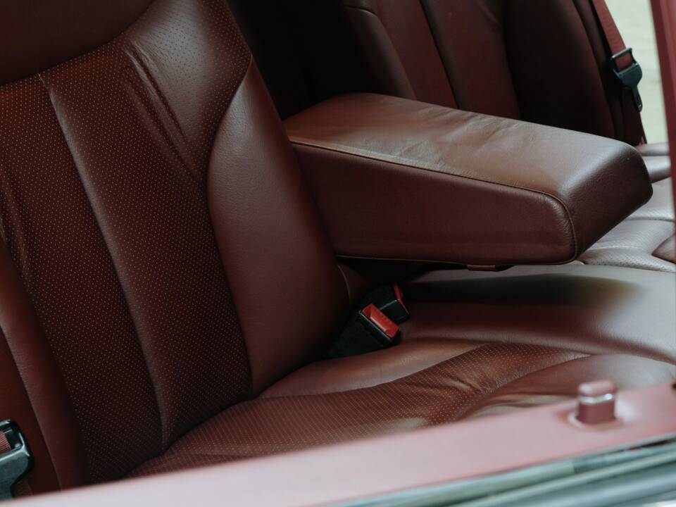 Bild 38/50 von Mercedes-Benz 500 SEL (1992)