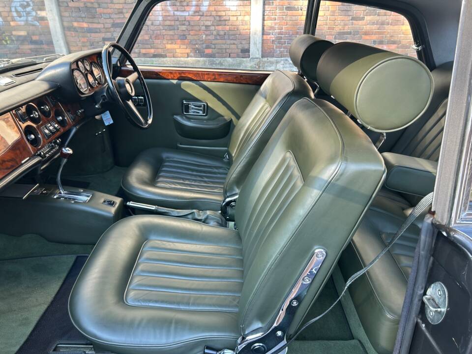 Image 10/34 of Bristol 411 Mk. I (1970)