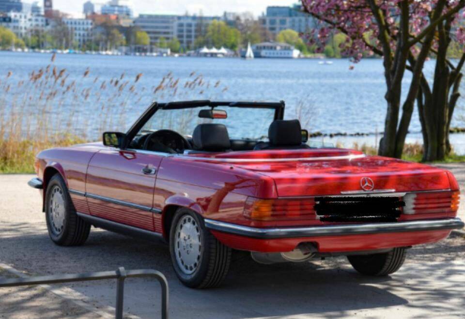 Immagine 5/17 di Mercedes-Benz 560 SL (1988)