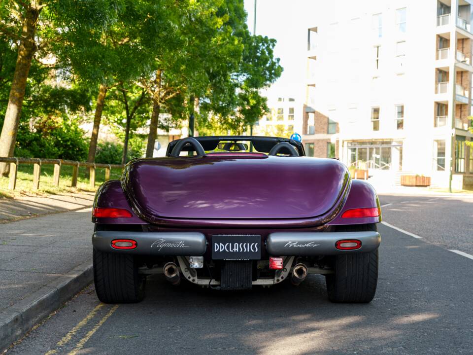 Image 6/29 of Plymouth Prowler (1999)