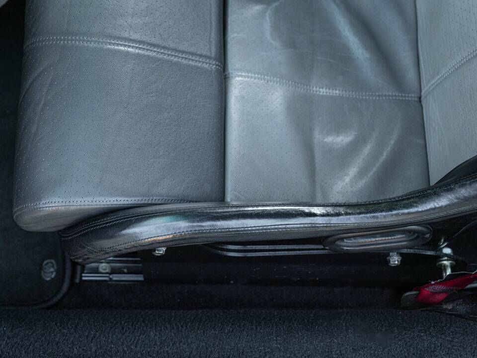 Bild 42/50 von Porsche 911 Carrera RS (1991)