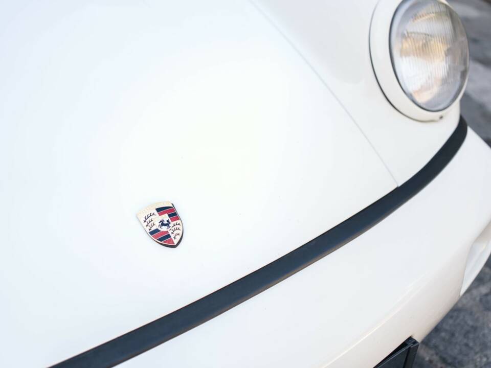 Bild 13/90 von Porsche 911 Carrera RS (1992)