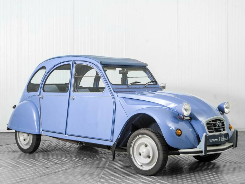 Image 5/50 of Citroën 2 CV 6 (1985)
