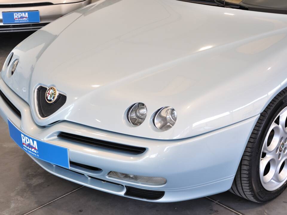 Immagine 6/41 di Alfa Romeo Spider 3.0 V6 12V (2000)