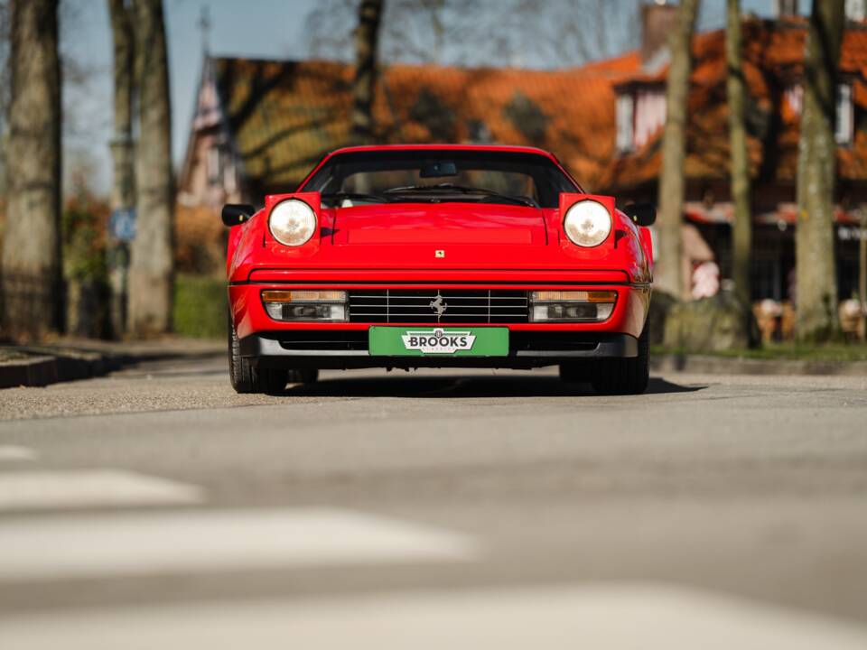 Bild 3/32 von Ferrari 208 GTB Turbo (1987)