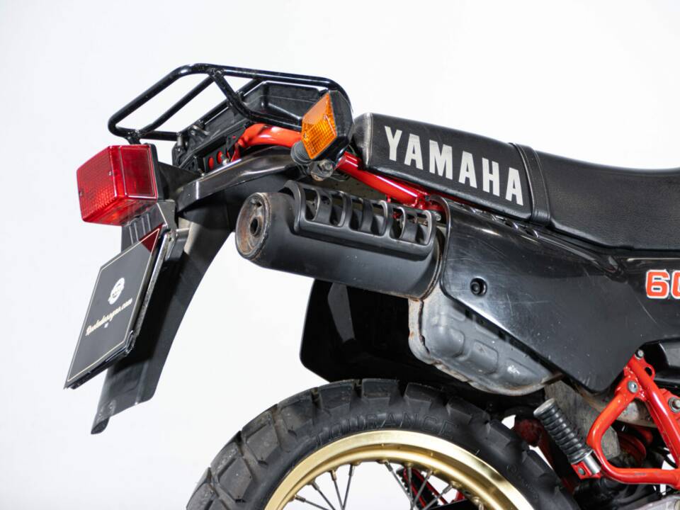 Image 13/50 of Yamaha XT 600 E (1985)