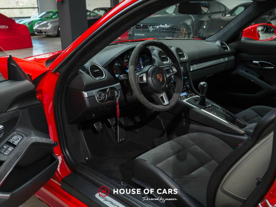 Image 14/23 of Porsche 718 Cayman GTS (2018)