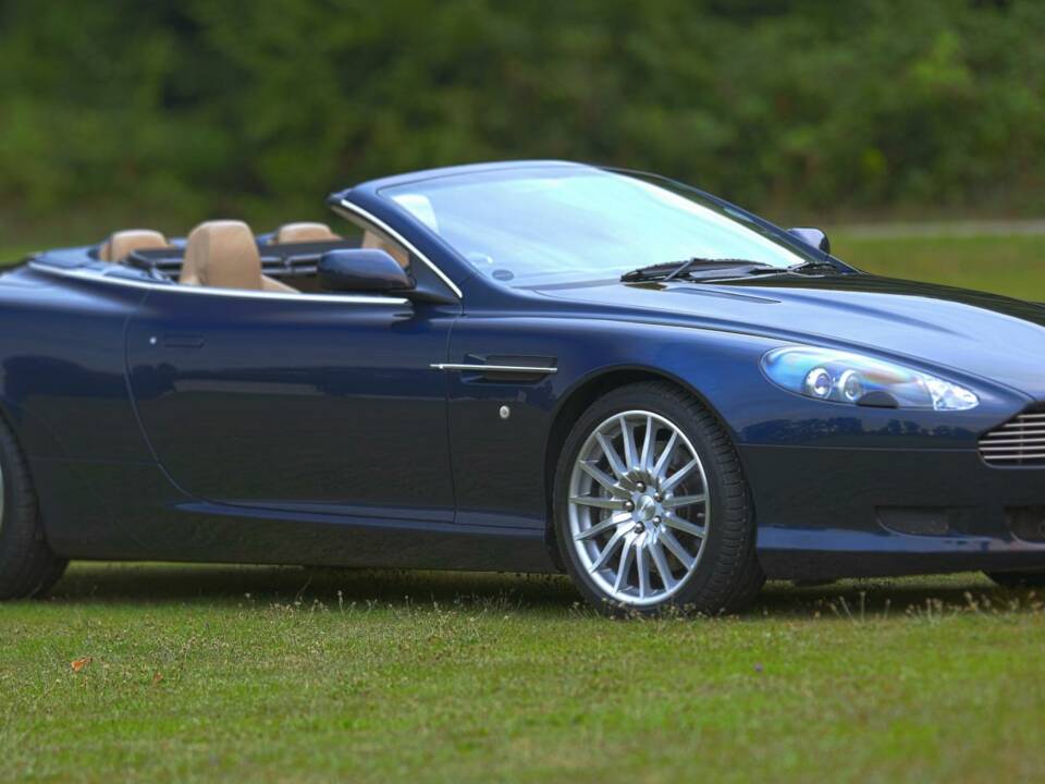 Image 1/50 of Aston Martin DB 9 Volante (2006)