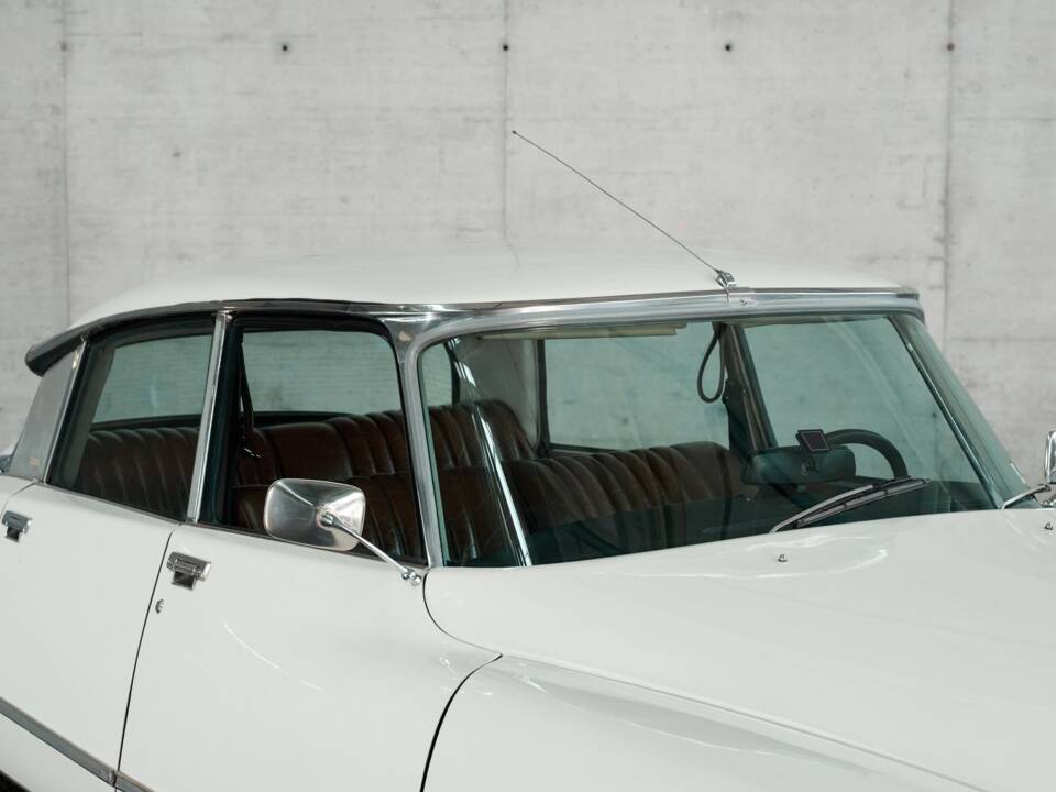 Bild 27/50 von Citroën DS 23 Pallas IE (1974)