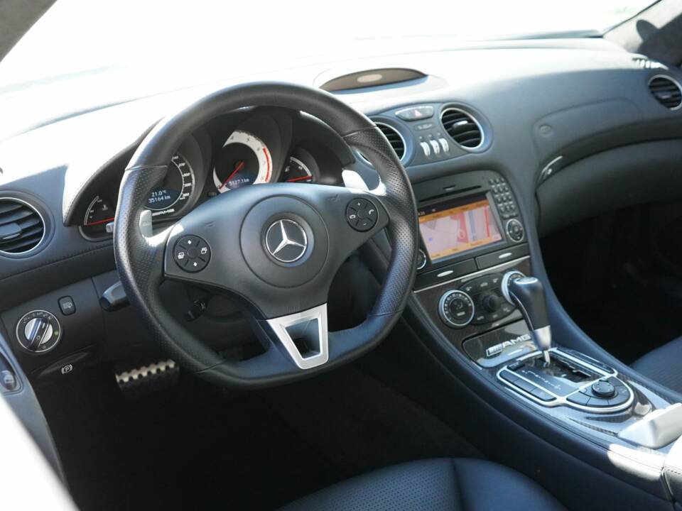 Image 2/22 de Mercedes-Benz SL 65 AMG Black Series (2009)