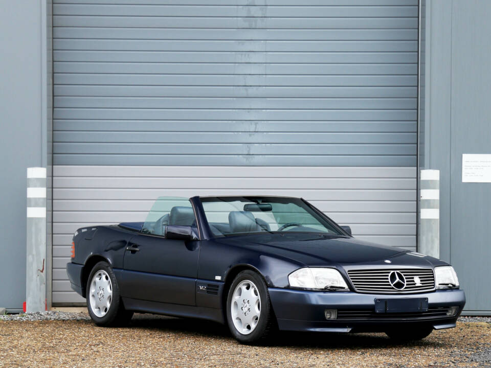 Bild 8/42 von Mercedes-Benz SL 600 (1994)