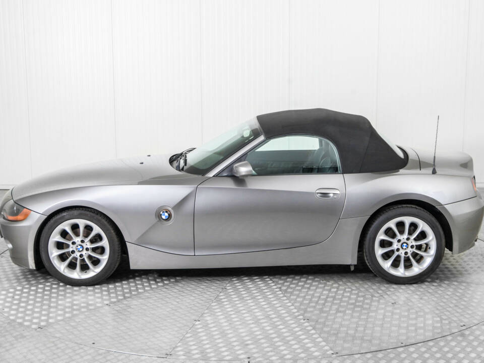 Image 47/50 de BMW Z4 2.2i (2004)