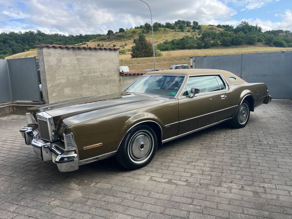 Afbeelding 1/24 van Lincoln Continental Mark IV (1974)