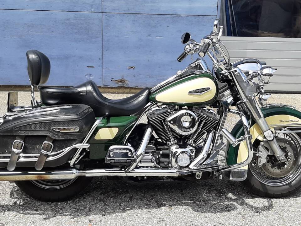 Bild 1/8 von Harley-Davidson 1450 Road King FLHR (1999)