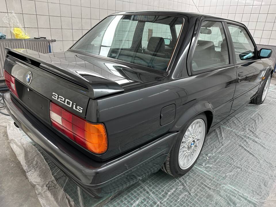 Bild 6/32 von BMW 320is (1988)