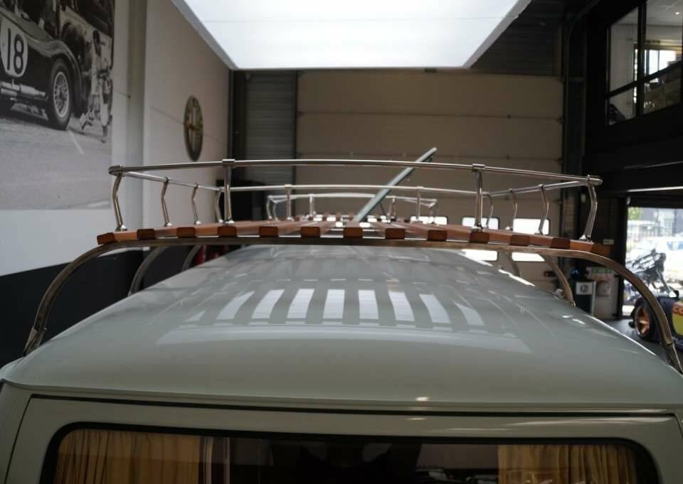 Imagen 36/50 de Volkswagen T1 panel van (1964)