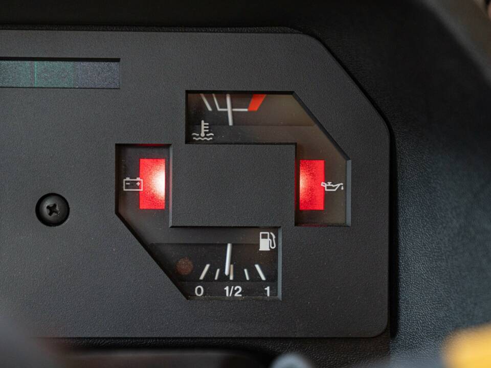 Bild 30/50 von FIAT 127 (1977)