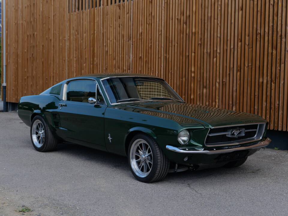Bild 30/32 von Ford Mustang Custom (1967)