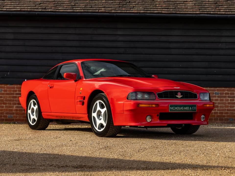 Imagen 26/58 de Aston Martin V8 Coupé (1997)