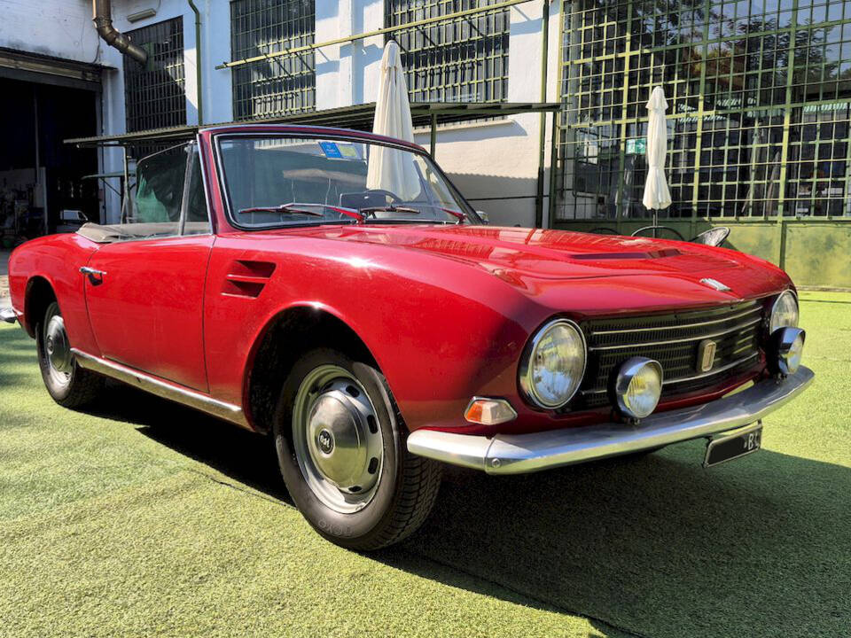 Image 6/63 of FIAT 1200 S OSI (1965)