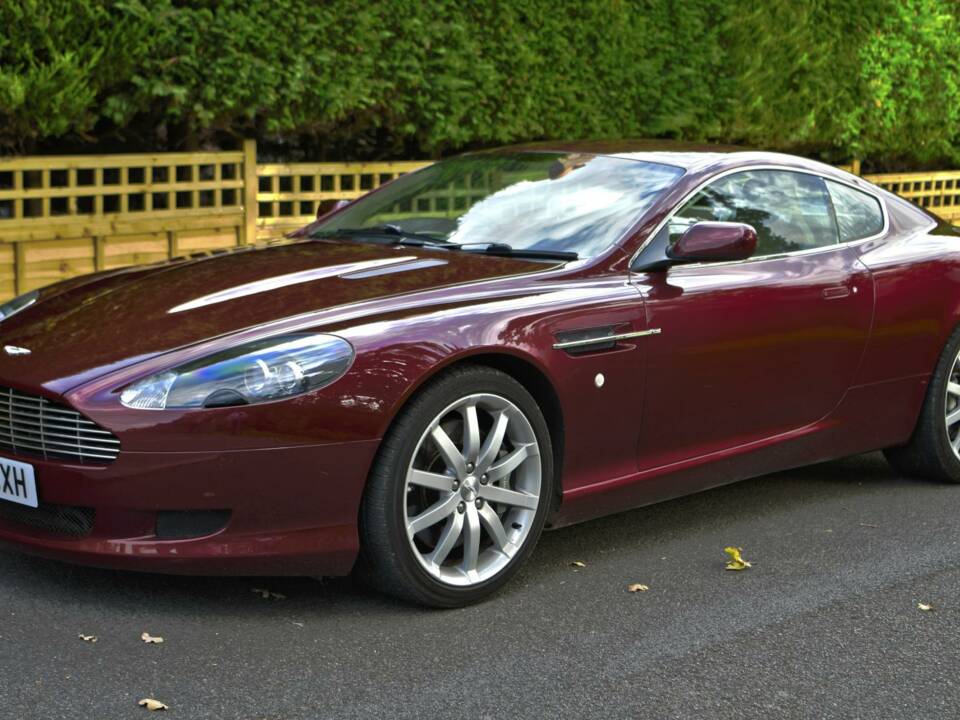 Bild 7/50 von Aston Martin DB 9 (2005)