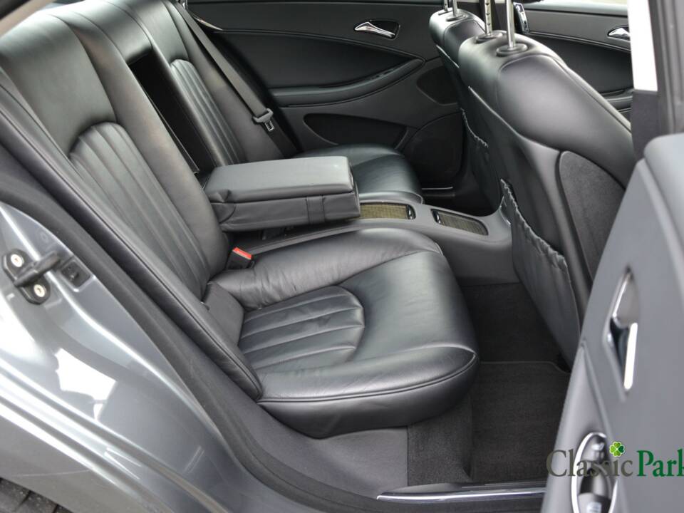 Bild 34/50 von Mercedes-Benz CLS 350 CGI (2008)