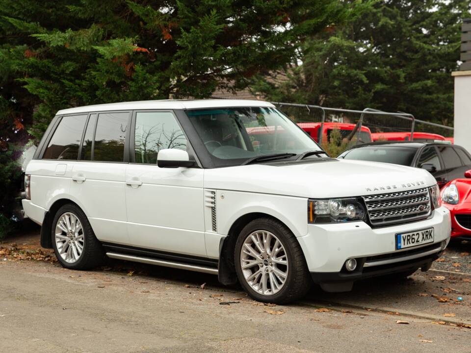 Image 6/32 of Land Rover Range Rover Westminster TDV8 (2012)