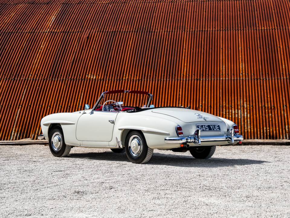 Image 2/33 de Mercedes-Benz 190 SL (1959)