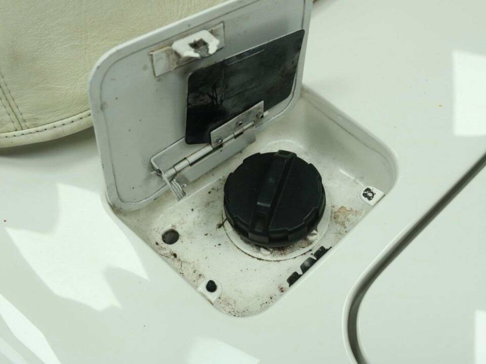 Afbeelding 41/50 van Rolls-Royce Corniche III (1991)