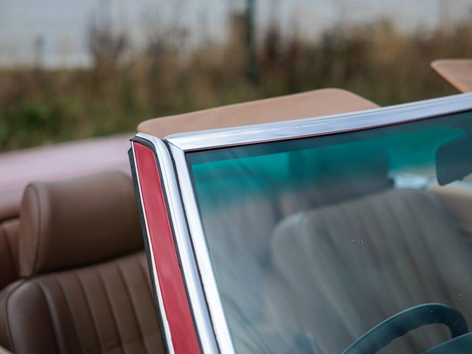Image 34/50 of Mercedes-Benz 420 SL (1988)