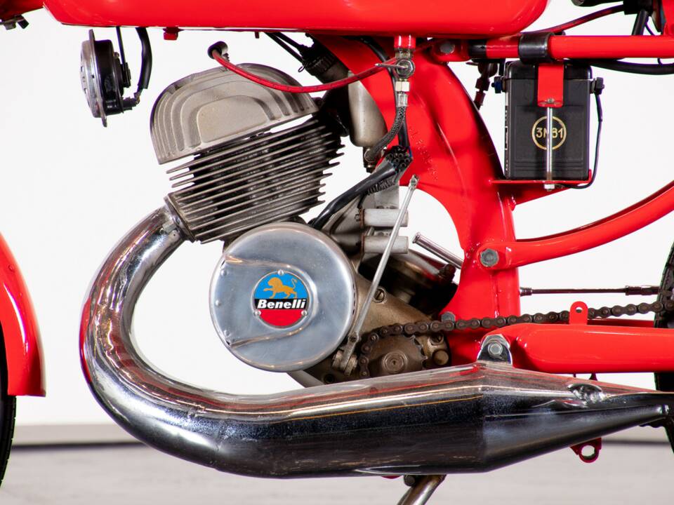 Imagen 8/17 de Benelli Leoncino Bassotto (1954)