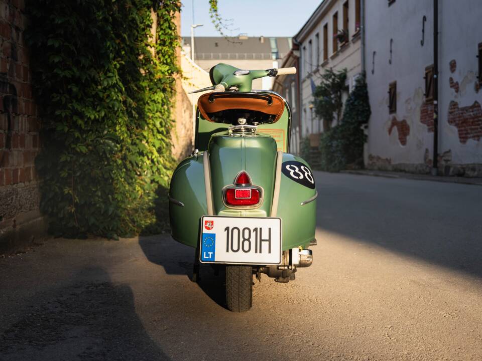 Immagine 32/32 di Piaggio Vespa 150 (1961)