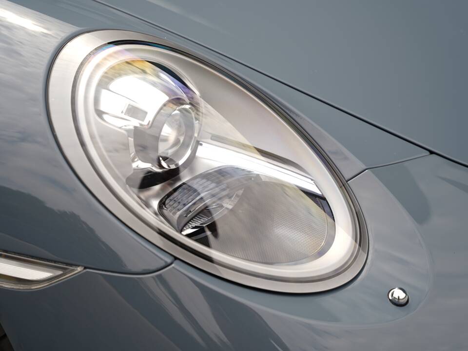 Image 33/50 of Porsche 911 Carrera (2016)