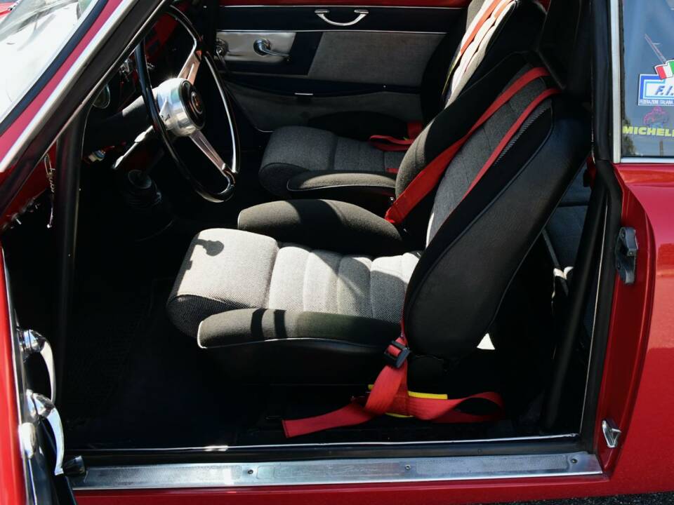 Image 35/50 of Alfa Romeo Giulietta Sprint (1961)