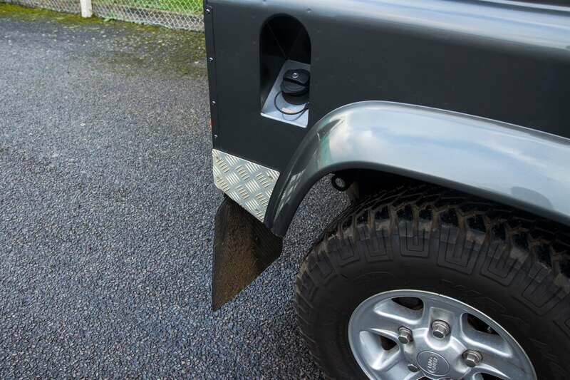 Bild 32/50 von Land Rover Defender 90 (2013)