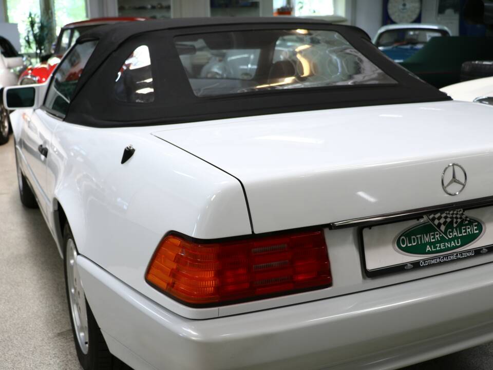 Bild 22/36 von Mercedes-Benz 300 SL (1992)
