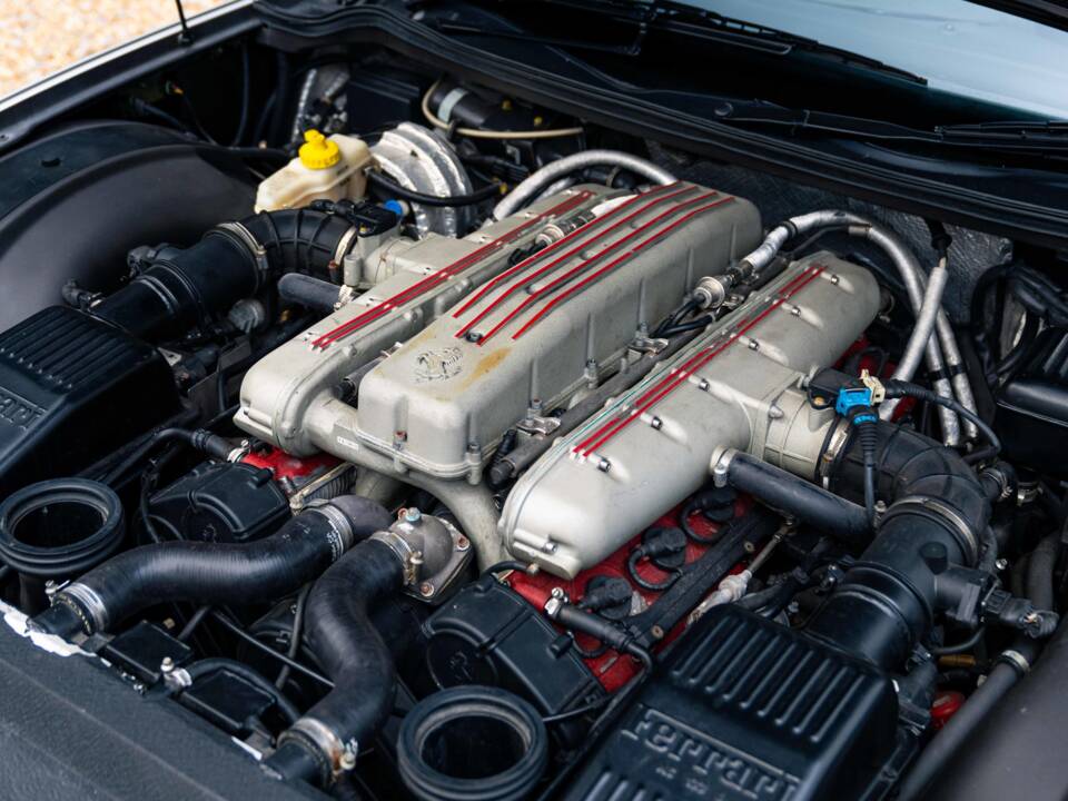Image 5/22 of Ferrari 550 Maranello (1998)
