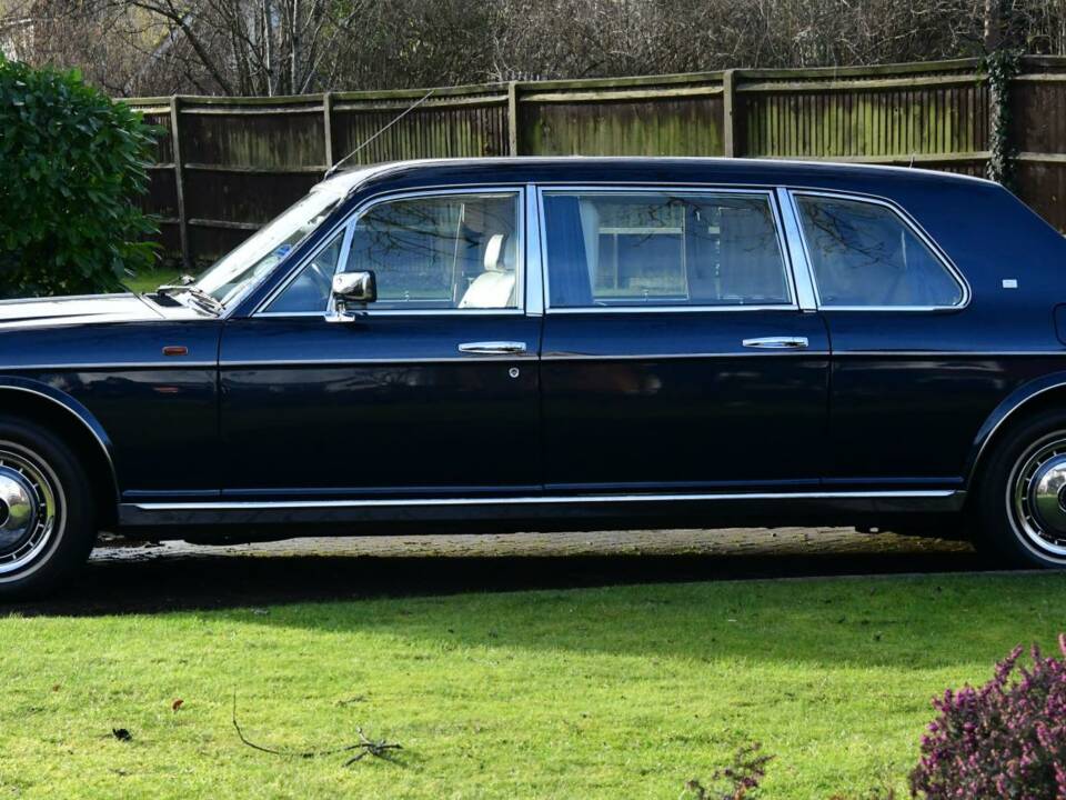 Bild 4/50 von Rolls-Royce Silver Spur II (1993)