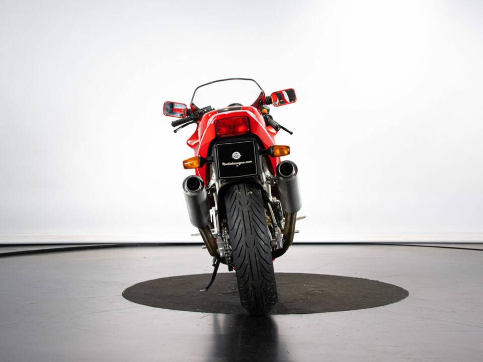 Immagine 3/50 di Ducati 900 SS (1992)